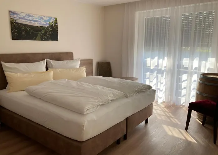 מלון Gaestehaus Zum Weintraum